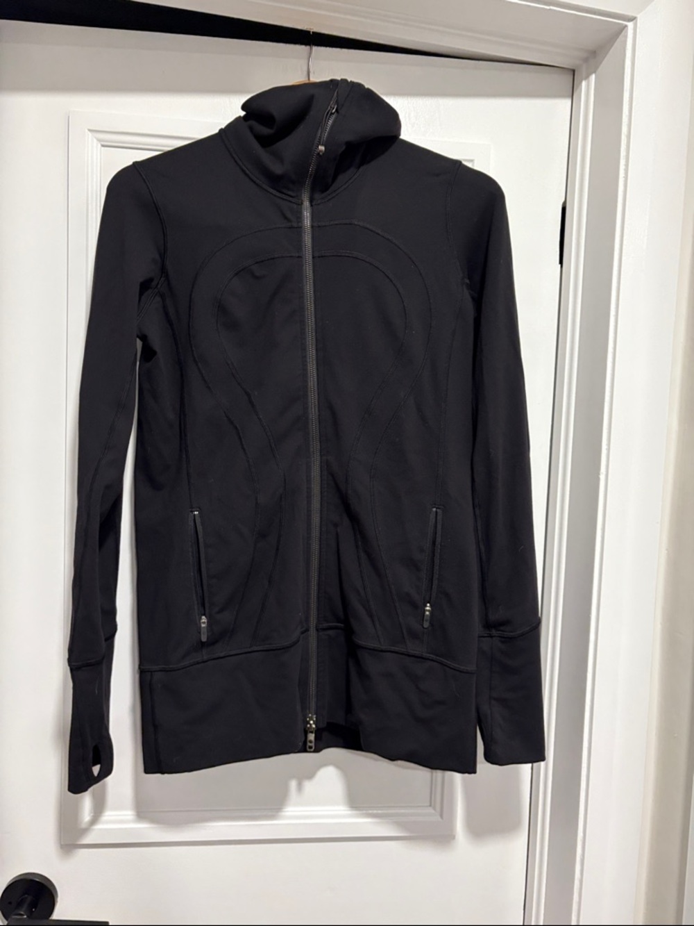Lululemon In Stride Jacket - Picture 5 of 10